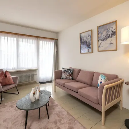 Appartamento Chic And Cozy In With Free Parking