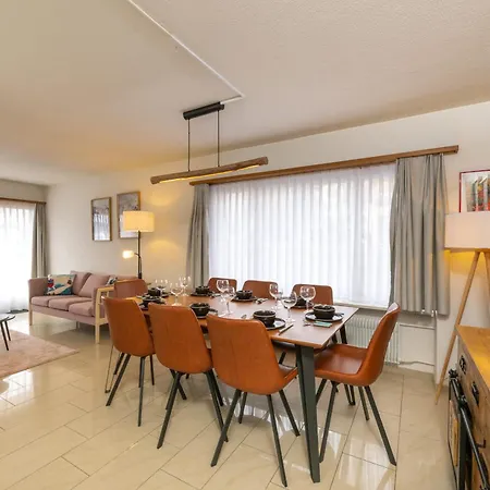 Chic And Cozy In With Free Parking * St. Moritz